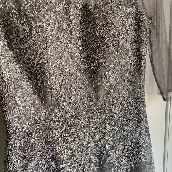 Teri Jon grey sequined long sleeve gown like new size 6 - Picture 13 of 15
